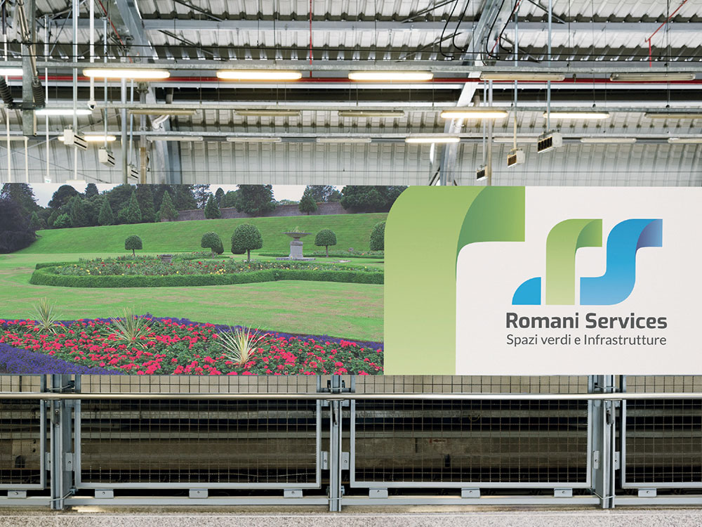 mockup-simone-romani-3 mockup-simone-romani-3
