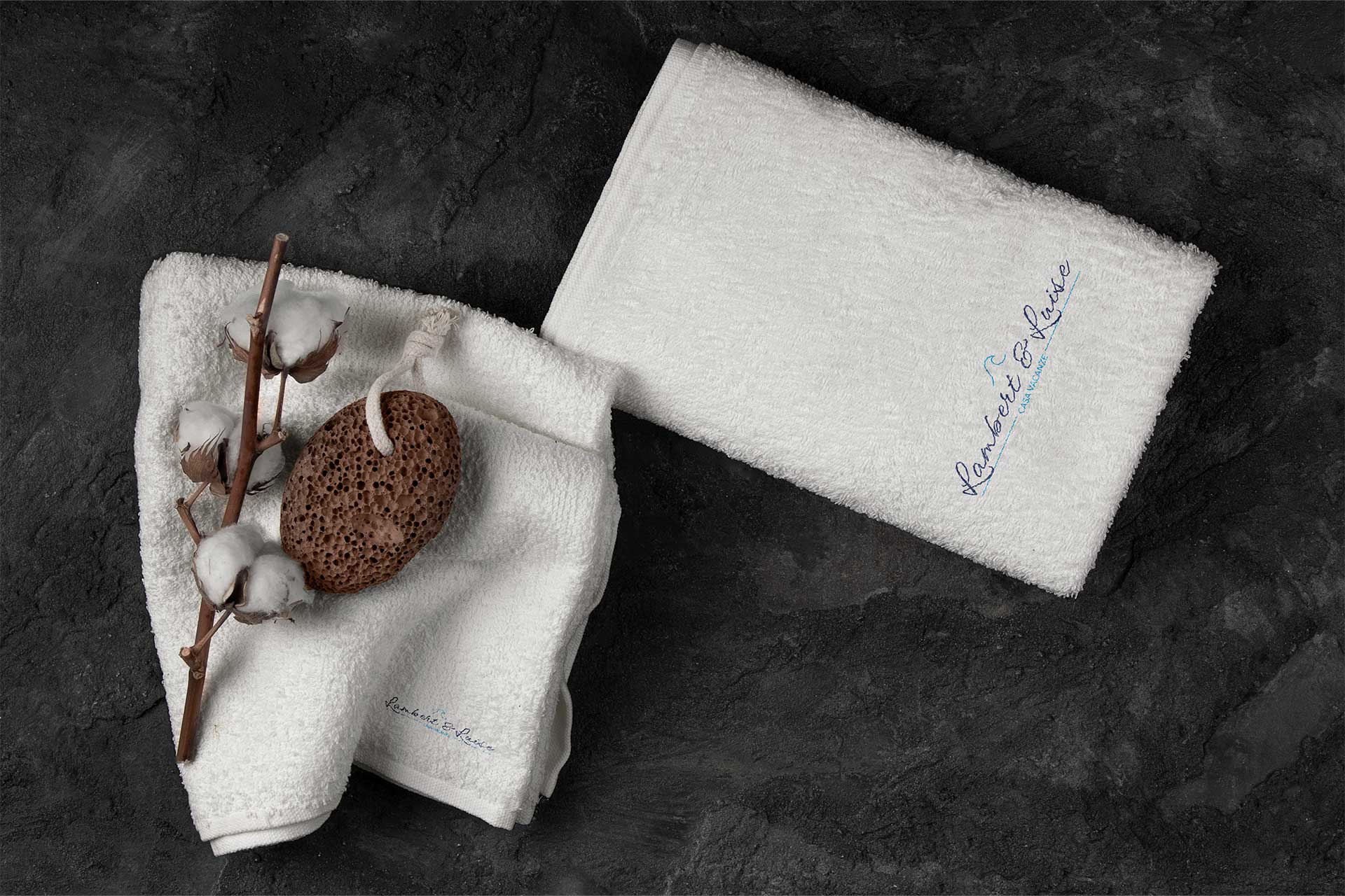 mockup-towel-lambert-e-luise